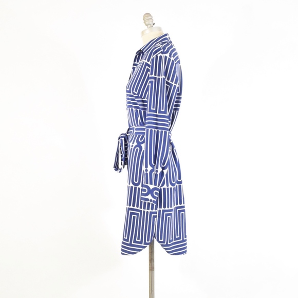 ❌SOLD❌Trina Turk Geo-Print Long Sleeve Shirtdress - Picture 3 of 6